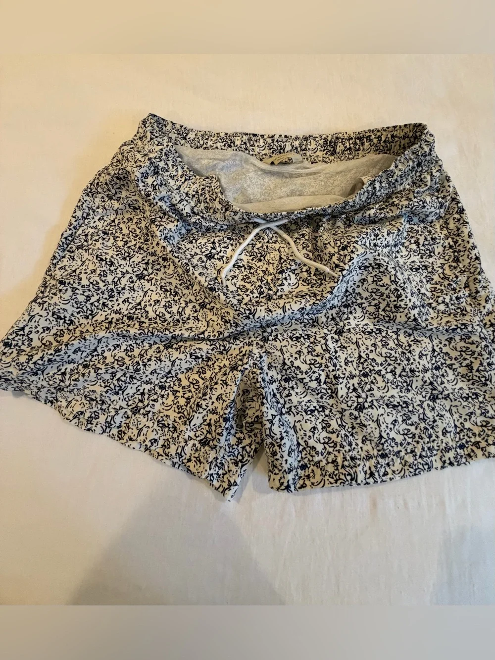 Selected Homme Heritage White and Navy Floral Swim Trunks